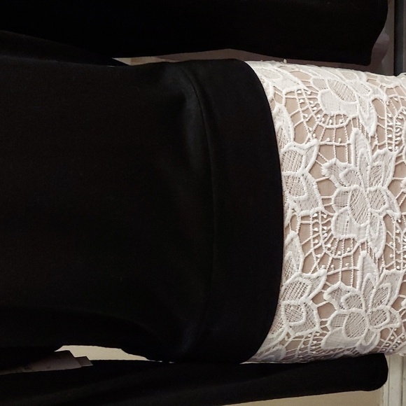 ABOUND Black Long Sleeve Pullover Crossover Twist Waist Top - Picture 7 of 11